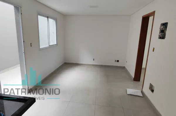Apartamento de 47m² a venda na Vila Lucinda em Santo André.