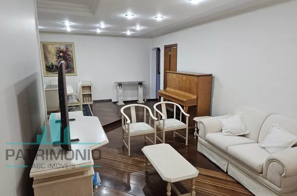 Espaçoso Apartamento à venda no Bairro Barcelona em São Caetano do Sul.