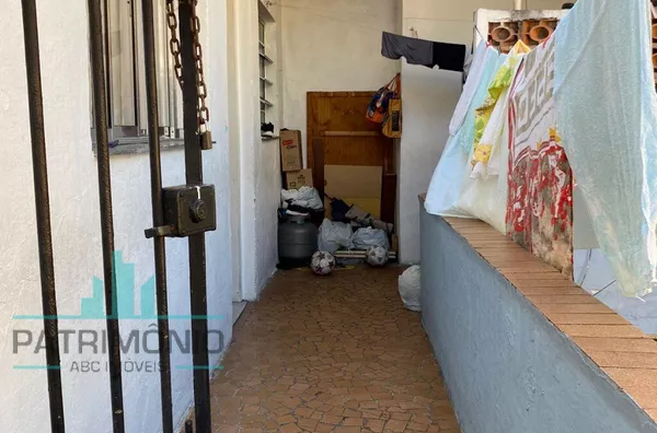 Corredor para casas de fundo