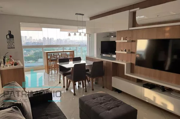Apartamento porteira fechada à venda no Sky Patriani na Vila Scarpelli em Santo André.
