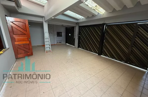 Casa para locação no bairro Cerâmica em São Caetano do Sul.