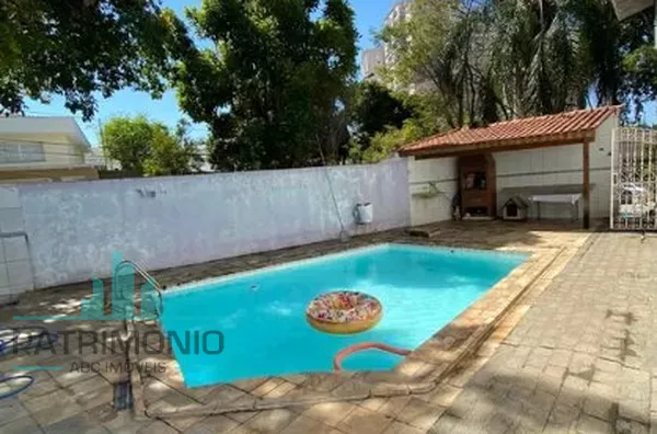 Área gourmet com churrasqueira