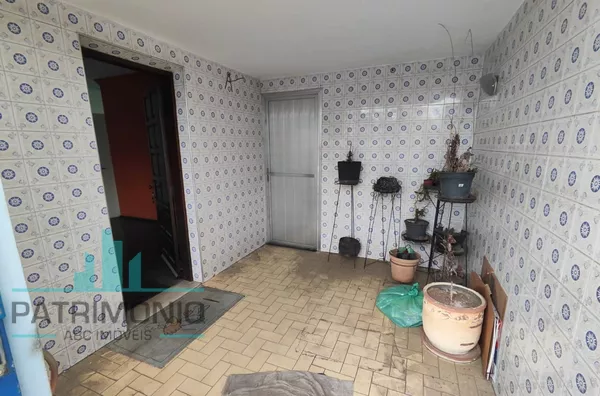 Sobrado com 162m² para venda no Bairro Campestre em Santo André.