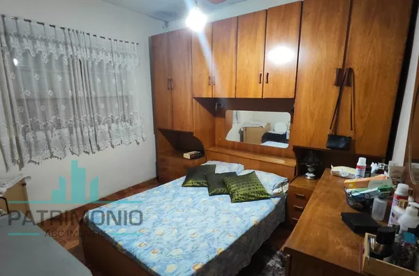 Casa à venda no bairro Santa Maria em São Caetano do Sul.