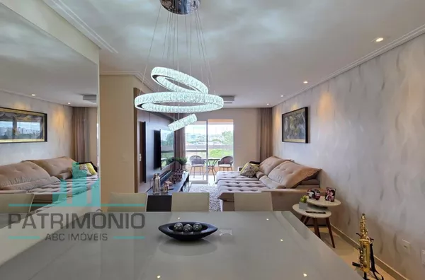 Cobertura à venda no bairro Nova Gerty em São Caetano do Sul.