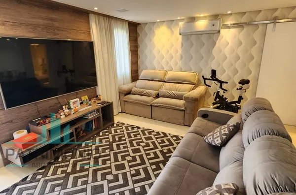 Apartamento à venda no Condomínio Club House no Bairro Jardim em Santo André.