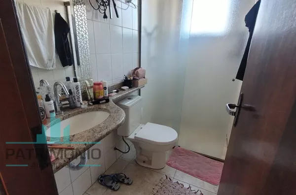 Apartamento à venda no Bairro Rudge Ramos em São Bernardo do Campo.