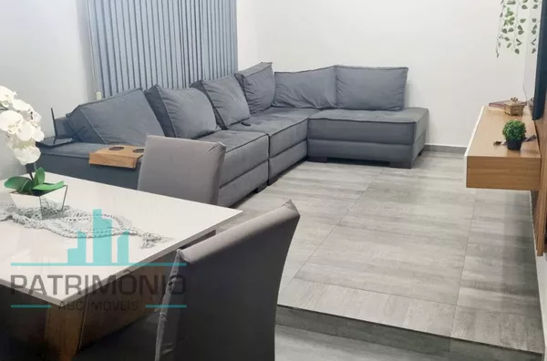 Casa para venda com porteira fechada no Bairro Vila Flórida em São Bernardo do Campo.