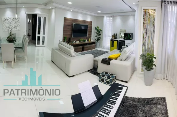 Apartamento à venda no Condomínio Graziella na Vila Assunção em Santo André.