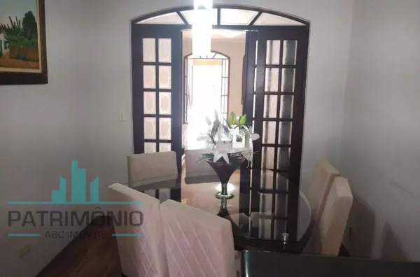  Casa para venda ou locação no Bairro Anchieta em São Bernardo Do Campo.