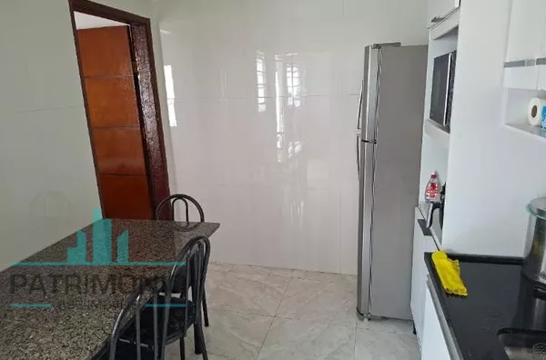 Casa à venda no bairro Nova Gerty em São Caetano do Sul.