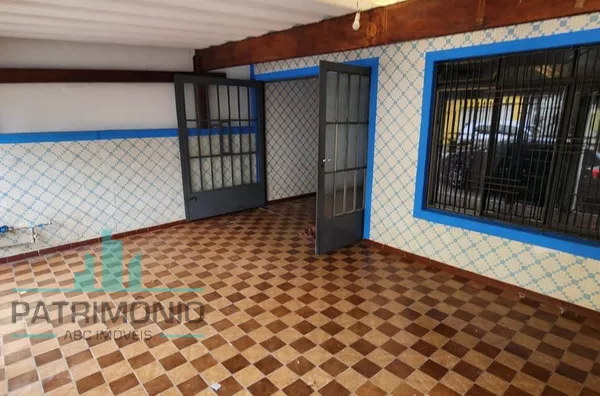 Sobrado para locação no Bairro Nova Gerty em São Caetano Do Sul.