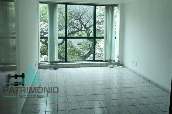 Sala comercial à venda no Bairro Centro em Santo André.