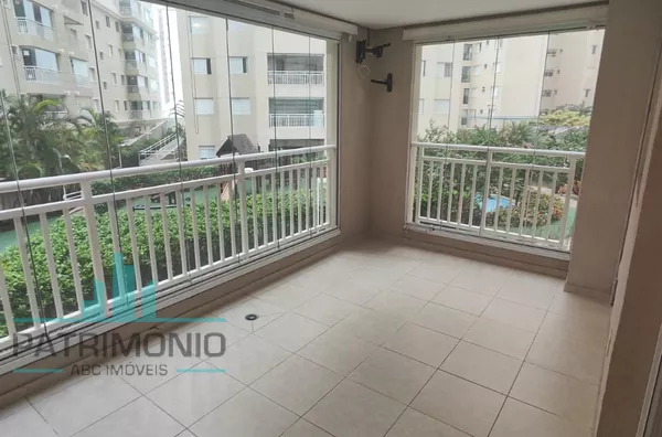 Apartamento para locação no Condomínio The Club no Jardim São Caetano em São Caetano do Sul.