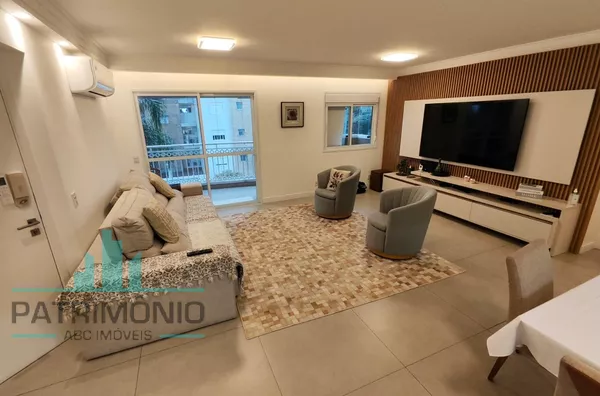 Apartamento à venda no Edifício Kensigton no Bairro Santa Paula em São Caetano do Sul. 