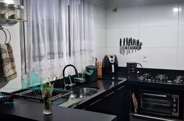 Apartamento à venda no Jardim Santo Alberto em Santo André.