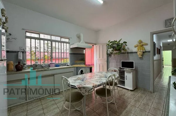 Casa à venda no Bairro Cerâmica em São Caetano Do Sul.