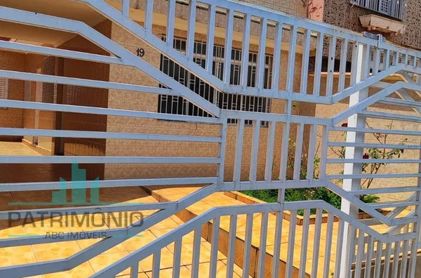 Sobrado à venda no Bairro Santa Santa Maria em São Caetano Do Sul. 