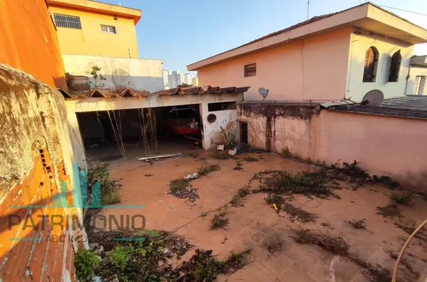 Terreno de 7x17m² com galpão nos fundos a venda no Bairro Boa Vista - São Caetano do Sul