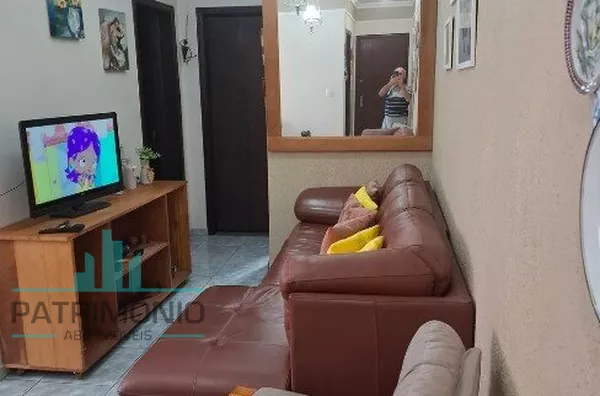 Apartamento à venda no Bairro Santa Maria em São Caetano Do Sul.