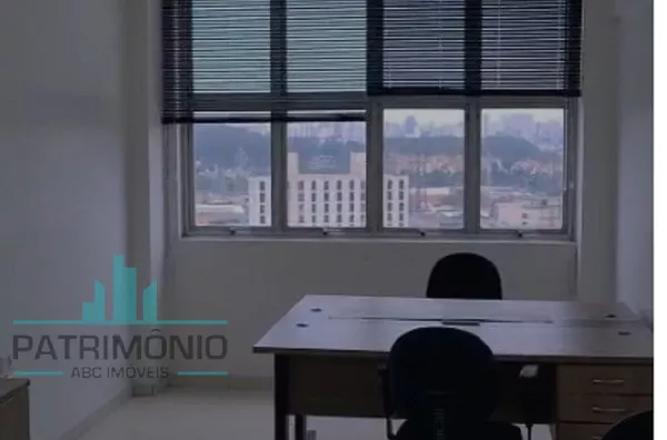 Sala comercial à venda no bairro Fundação em São Caetano do Sul. 