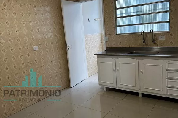 Apartamento à venda no Bairro Cerâmica em São Caetano Do Sul.