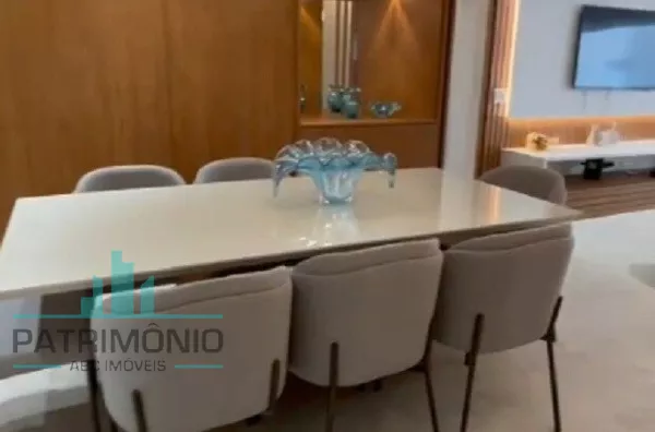 Apartamento a venda no Edifício Plazza Di Treviso - Vila Valparaíso - Santo Andé.