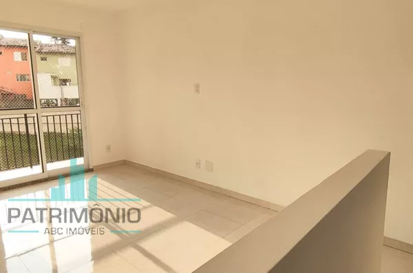 Apartamento à venda do Condomínio Follow no Parque Jaçatuba em Santo André.
