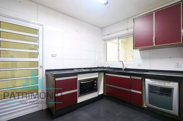 Casa à venda no Bairro Barcelona em São Caetano Do Sul.