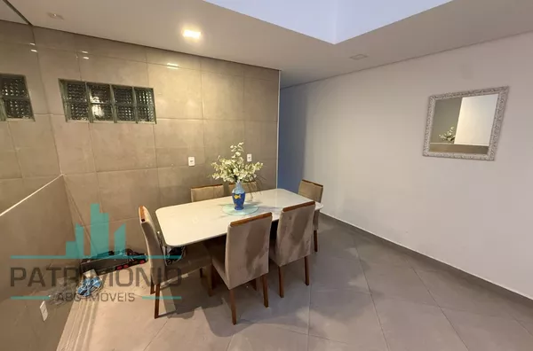 Sobrado à venda no bairro Santa Maria em Santo André.