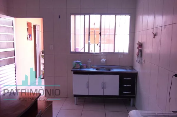 Sobrado para venda com 131m² no Bairro  Campestre - Santo André.