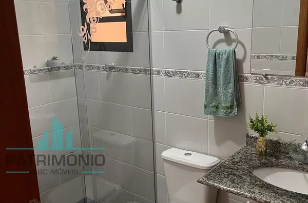 Apartamento à venda no Bairro Campestre em Santo André.
