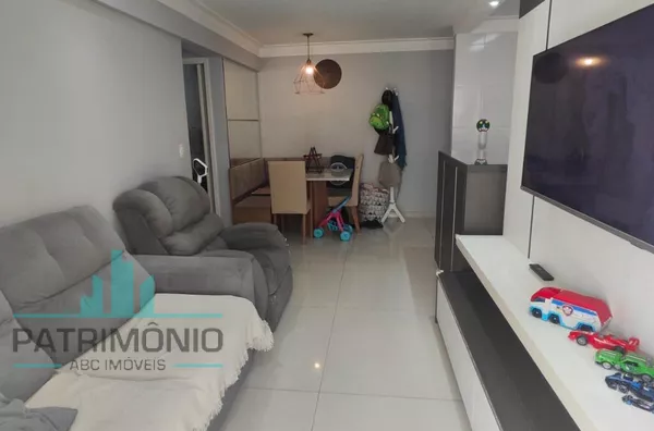 Apartamento à venda no bairro Osvaldo Cruz em São Caetano do Sul. 