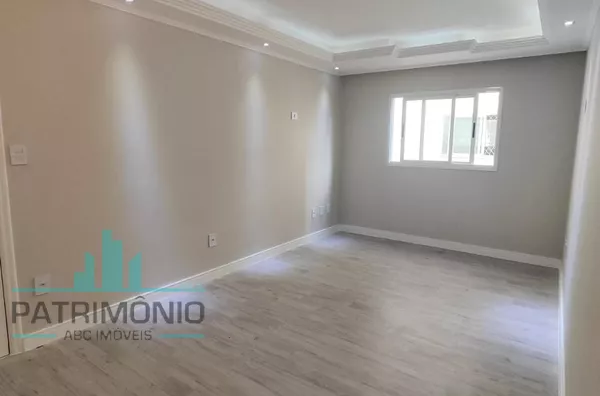 Apartamento à venda no Bairro Santa Maria em São Caetano do Sul.