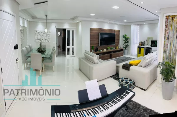 Apartamento à venda no Condomínio Graziella na Vila Assunção em Santo André.