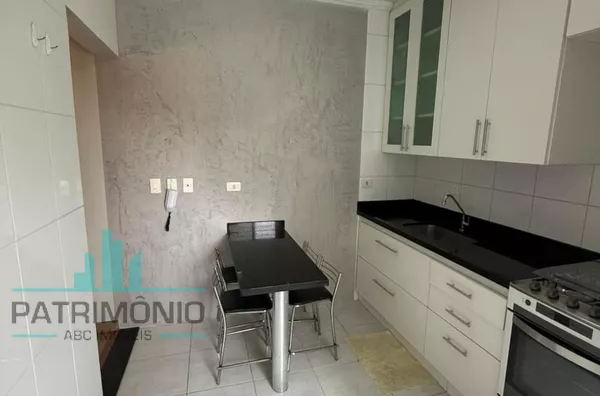 Apartamento à venda no bairro Nova Gerty em São Caetano do Sul.