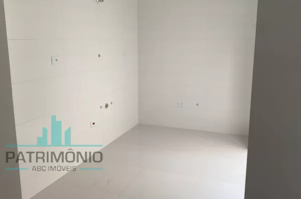 Apartamento para venda no Bairro Santa Terezinha em Santo André