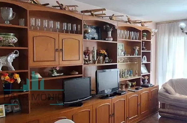 Apartamento à venda no Bairro Santo Antônio em São Caetano Do Sul.