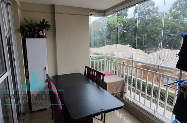 Apartamento à venda no Condomínio Status no Bairro Mauá em São Caetano do Sul.