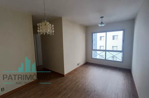 Apartamento no Condomínio Villagio Felicitá no Bairro Fundação em São Caetano do Sul.