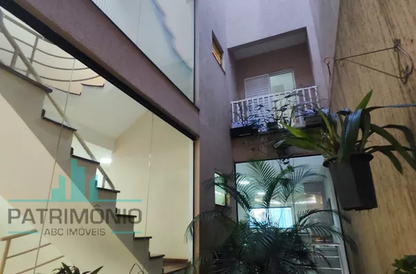 Sobrado Espaçoso com 3 Suítes e 4 Vagas – Bairro Osvaldo Cruz. - Foto 10