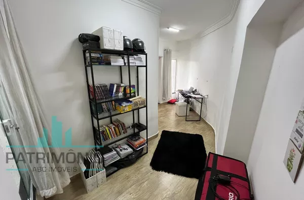 Dormitório com lavabo