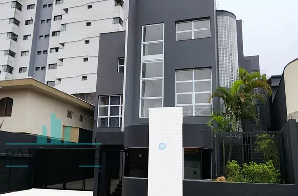 Prédio Comercial para venda no Bairro Santa Terezinha em São Bernardo do Campo.