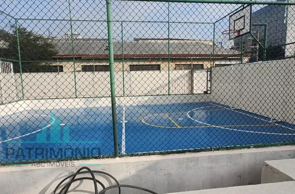 Quadra poliesportiva