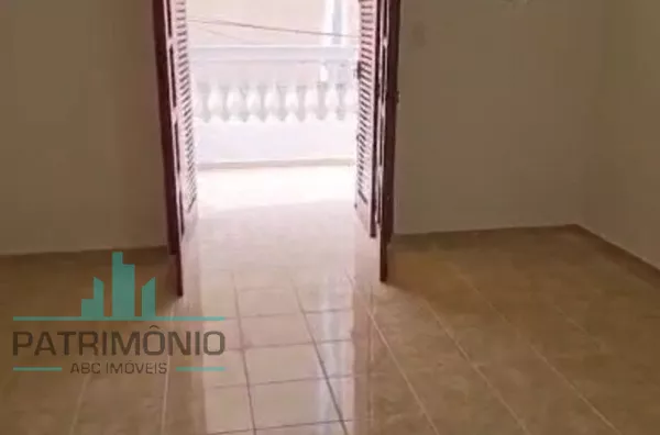 Dormitório com sacada