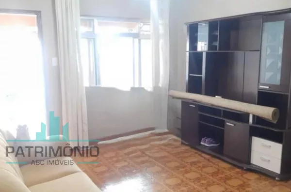 Terreno à venda no Bairro Olímpico em São Caetano do Sul.