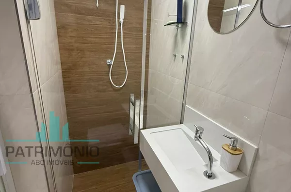 Banheiro social área de serviço