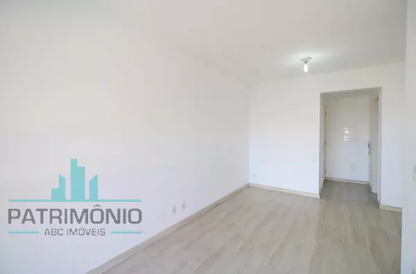 Apartamento para venda ou locação no Centro em São Caetano Do Sul. 