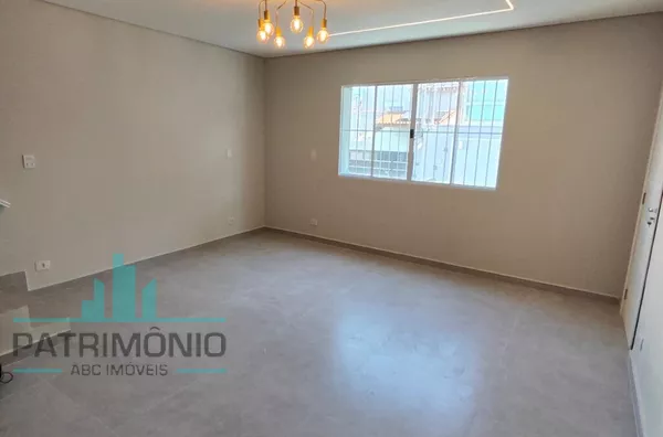 Sobrado com 139m² a venda no Bairro Olímpico - São Caetano do Sul.