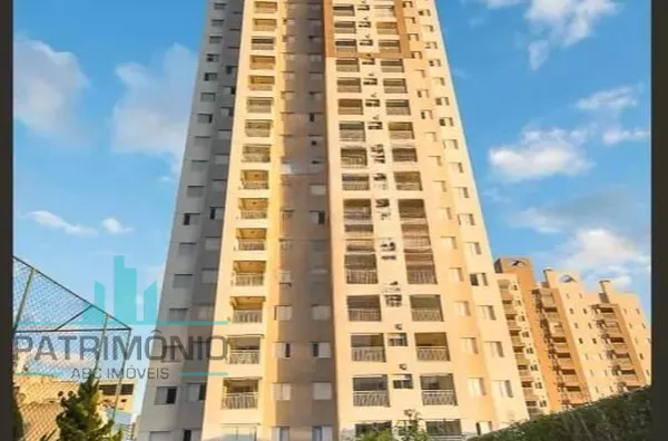 Apartamento para venda ou locação no Centro em São Caetano Do Sul. 